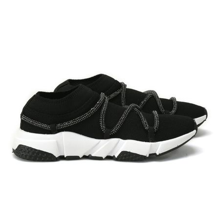 tenis brilhante preto